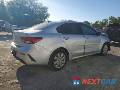 Trzecie zdjęcie samochodu z tyłu: 2023 KIA RIO S VIN:3KPA24AD9PE530847 - miniatura