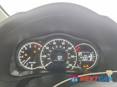 Zdjęcie 9 z 13 samochodu: 2015 NISSAN VERSA NOTE SL VIN:3N1CE2CP3FL433569 - miniatura