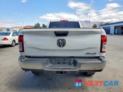 Zdjęcie 6 z 12 samochodu: 2021 RAM 2500 TRADESMAN VIN:3C6UR5HL9MG658671 - miniatura