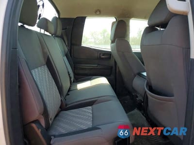 Zdjęcie 10 z 12 samochodu: 2018 TOYOTA TUNDRA SR VIN:5TFUM5F16JX075667 - miniatura
