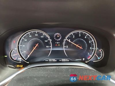 Zdjęcie 9 z 12 samochodu: 2016 BMW 740 I VIN:WBA7E2C57GG714497 - miniatura