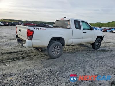 Trzecie zdjęcie samochodu z tyłu: 2020 TOYOTA TACOMA SR VIN:5TFRX5GN6LX179688 - miniatura