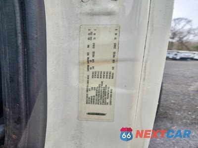 Zdjęcie 10 z 10 samochodu: 2018 FREIGHTLINER CASCADIA 113 SEMI TRUCK VIN:3AKBGADV7JDJU2444 - miniatura