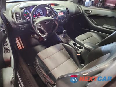 Zdjęcie 8 z 11 samochodu: 2014 KIA FORTE KOUP SX VIN:KNAFZ6A37E5232971 - miniatura