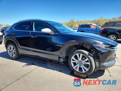 Czwarte zdjęcie samochodu z boku: 2023 MAZDA CX-30 PREMIUM VIN:3MVDMBDMXPM527581 - miniatura