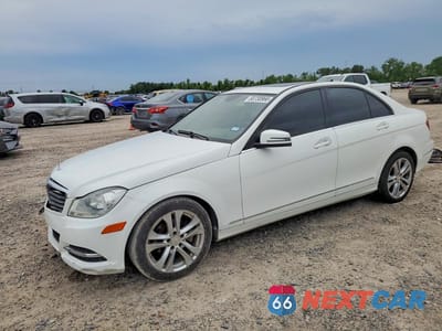 2013 MERCEDES-BENZ C 250 WDDGF4HB7DR252264 - główne zdjęcie licytacji z USA - miniatura