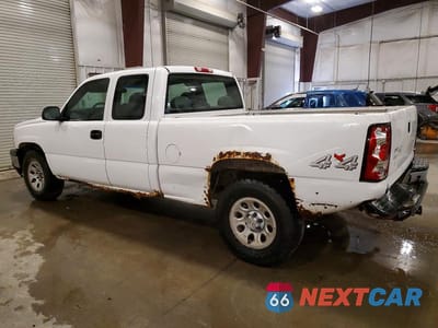 Drugie zdjęcie samochodu z przodu: 2006 CHEVROLET SILVERADO K1500 VIN:1GCEK19Z36Z165018 - miniatura