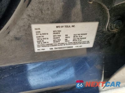 Zdjęcie 13 z 13 samochodu: 2026 TESLA MODEL Y VIN:7SAYGDEE0TF390830 - miniatura