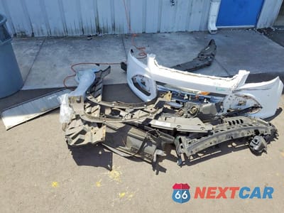 Zdjęcie 12 z 13 samochodu: 2016 FORD ESCAPE TITANIUM VIN:1FMCU0J94GUB52988 - miniatura
