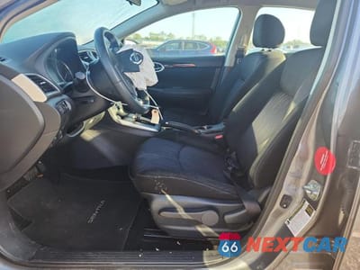 Zdjęcie 7 z 12 samochodu: 2019 NISSAN SENTRA SV VIN:3N1AB7AP2KY344802 - miniatura