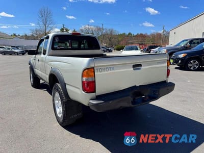 Drugie zdjęcie samochodu z przodu: 2004 TOYOTA TACOMA XTRACAB VIN:5TEWM72N84Z376046 - miniatura