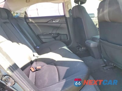 Zdjęcie 10 z 12 samochodu: 2018 HONDA CIVIC EX VIN:2HGFC2F77JH573641 - miniatura