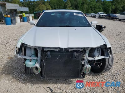 Piąte zdjęcie samochodu w środku: 2023 CHRYSLER 300 S VIN:2C3CCABG9PH599771 - miniatura
