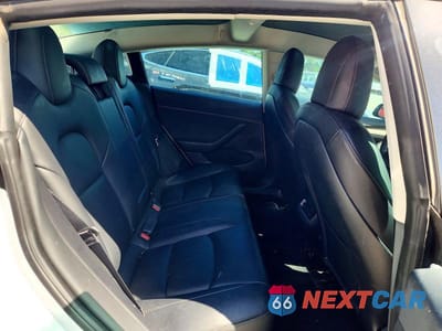 Zdjęcie 10 z 12 samochodu: 2022 TESLA MODEL 3 VIN:5YJ3E1EB7NF272293 - miniatura