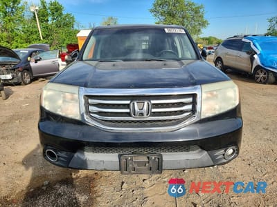 Piąte zdjęcie samochodu w środku: 2015 HONDA PILOT TOURING VIN:5FNYF3H97FB016373 - miniatura