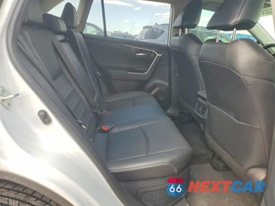 Zdjęcie 10 z 12 samochodu: 2023 TOYOTA RAV4 HYBRID LIMITED VIN:JTMD6RFV7PD094775 - miniatura