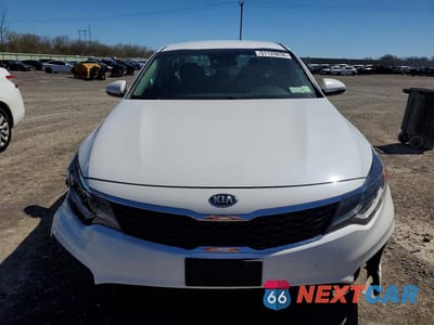 Piąte zdjęcie samochodu w środku: 2020 KIA OPTIMA LX VIN:5XXGT4L33LG428490 - miniatura