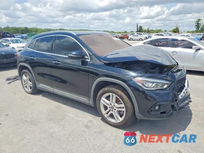 Czwarte zdjęcie samochodu z boku: 2021 MERCEDES-BENZ GLA 250 4MATIC VIN:W1N4N4HB4MJ168457 - miniatura