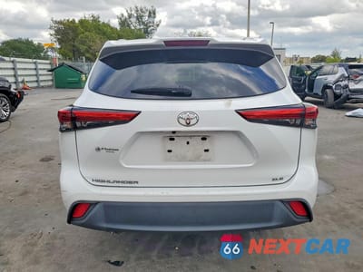 Zdjęcie 6 z 13 samochodu: 2022 TOYOTA HIGHLANDER XLE VIN:5TDGZRAH5NS544494 - miniatura