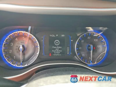 Zdjęcie 9 z 13 samochodu: 2020 CHRYSLER VOYAGER LXI VIN:2C4RC1DG7LR156669 - miniatura
