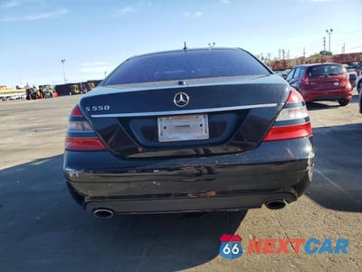 Zdjęcie 6 z 12 samochodu: 2007 MERCEDES-BENZ S 550 VIN:WDDNG71X07A042829 - miniatura