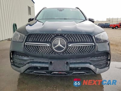 Piąte zdjęcie samochodu w środku: 2022 MERCEDES-BENZ GLE 350 VIN:4JGFB4JB9NA619110 - miniatura