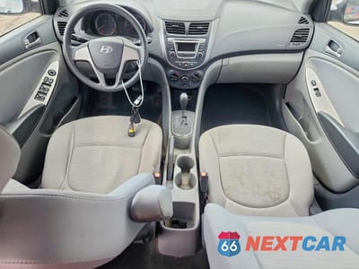 Zdjęcie 8 z 12 samochodu: 2016 HYUNDAI ACCENT SE VIN:KMHCT4AE7GU015695 - miniatura