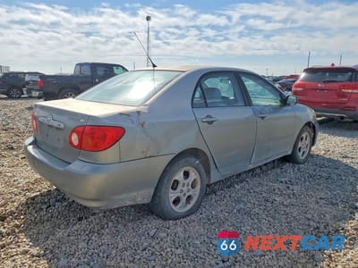 Trzecie zdjęcie samochodu z tyłu: 2004 TOYOTA COROLLA LE VIN:1NXBR32E14Z331110 - miniatura