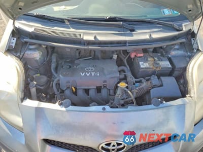 Zdjęcie 11 z 12 samochodu: 2010 TOYOTA YARIS VIN:JTDJT4K39A5294738 - miniatura