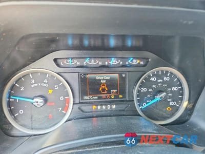 Zdjęcie 9 z 12 samochodu: 2022 FORD F350 SUPER DUTY VIN:1FT8W3BN1NEC43189 - miniatura
