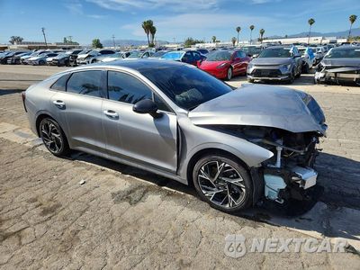 Czwarte zdjęcie samochodu z boku: 2025 KIA K5 GT LINE VIN:KNAG64J72S5289093 - miniatura