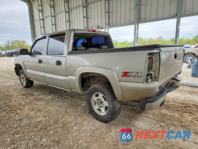 Drugie zdjęcie samochodu z przodu: 2004 GMC NEW SIERRA K1500 VIN:2GTEK13T041370791 - miniatura