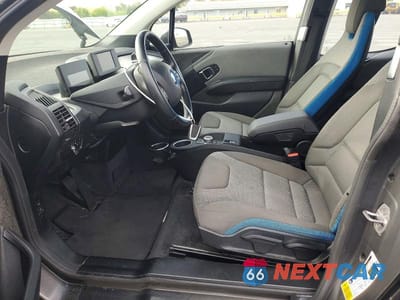 Zdjęcie 7 z 12 samochodu: 2018 BMW I3 BEV VIN:WBY7Z2C53JVE64736 - miniatura