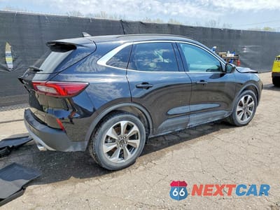 Trzecie zdjęcie samochodu z tyłu: 2025 FORD ESCAPE PLATINUM VIN:1FMCU0JZ0SUA40407 - miniatura