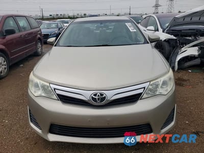 Piąte zdjęcie samochodu w środku: 2013 TOYOTA CAMRY LE VIN:4T4BF1FK5DR335566 - miniatura