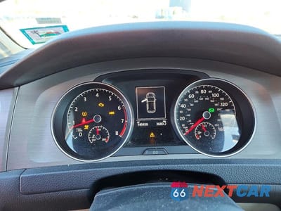 Zdjęcie 9 z 11 samochodu: 2015 VOLKSWAGEN GOLF VIN:3VW217AU5FM008372 - miniatura