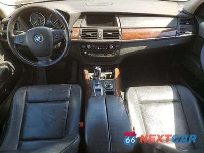 Zdjęcie 8 z 14 samochodu: 2011 BMW X5 XDRIVE35I VIN:5UXZV4C5XBL411834 - miniatura