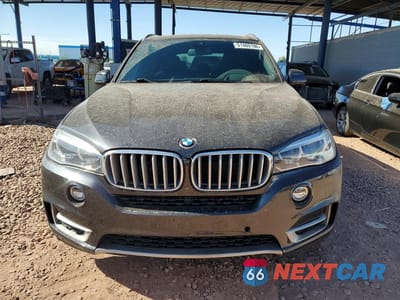 Piąte zdjęcie samochodu w środku: 2017 BMW X5 SDRIVE35I VIN:5UXKR2C51H0U19776 - miniatura