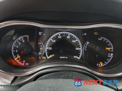 Zdjęcie 9 z 12 samochodu: 2021 JEEP GRAND CHEROKEE LAREDO VIN:1C4RJEAG8MC538527 - miniatura