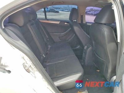 Zdjęcie 10 z 12 samochodu: 2017 VOLKSWAGEN JETTA SE VIN:3VWDB7AJ4HM398301 - miniatura