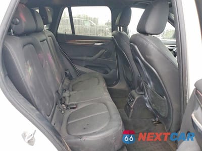 Zdjęcie 11 z 14 samochodu: 2019 BMW X1 XDRIVE28I VIN:WBXHT3C55K3H35485 - miniatura