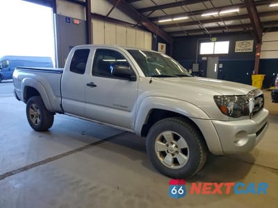 Czwarte zdjęcie samochodu z boku: 2006 TOYOTA TACOMA ACCESS CAB VIN:5TEUU42N76Z211470 - miniatura