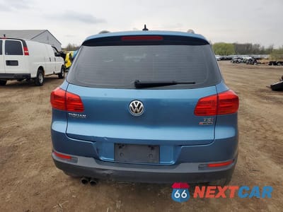 Zdjęcie 6 z 13 samochodu: 2017 VOLKSWAGEN TIGUAN S VIN:WVGBV7AX9HW503108 - miniatura