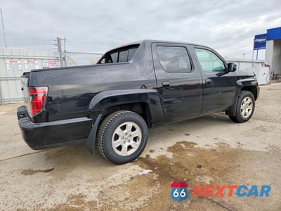 Trzecie zdjęcie samochodu z tyłu: 2013 HONDA RIDGELINE RTS VIN:5FPYK1F48DB015387 - miniatura