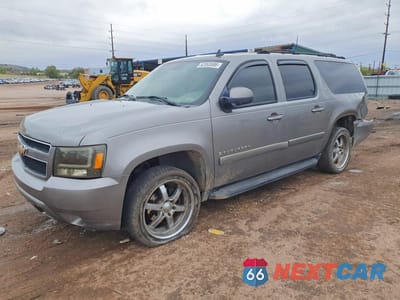 2007 CHEVROLET SUBURBAN K1500 1GNFK16337J202077 - główne zdjęcie licytacji z USA - miniatura