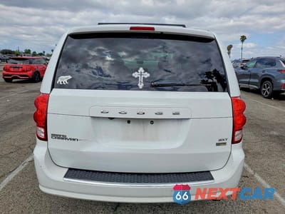 Zdjęcie 6 z 13 samochodu: 2017 DODGE GRAND CARAVAN SXT VIN:2C4RDGCG0HR818259 - miniatura