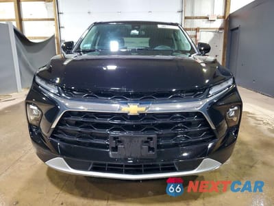 Piąte zdjęcie samochodu w środku: 2025 CHEVROLET BLAZER 2LT VIN:3GNKBHR40SS192434 - miniatura