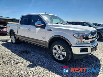 Czwarte zdjęcie samochodu z boku: 2020 FORD F150 SUPERCREW VIN:1FTFW1E19LFA57766 - miniatura