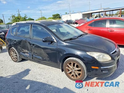 Czwarte zdjęcie samochodu z boku: 2012 HYUNDAI ELANTRA TOURING GLS VIN:KMHDC8AE3CU151697 - miniatura