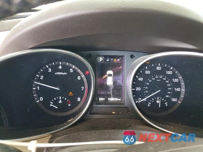 Zdjęcie 9 z 12 samochodu: 2017 HYUNDAI SANTA FE SE VIN:KM8SN4HF2HU237177 - miniatura